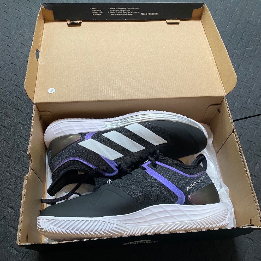 NWOT Adidas adizero Ubersonic 4M Clay men’s tennis shoes